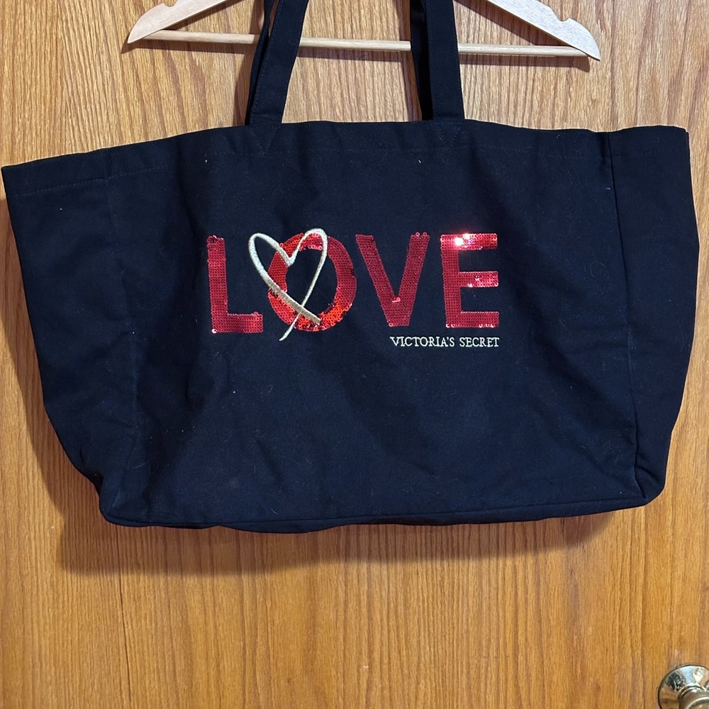 Victoria’s Secret Tote Bag Valentines Sequined Love Weekender Canvas Black Red